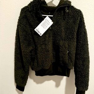Lululemon oh so Sherpa half zip sz 4